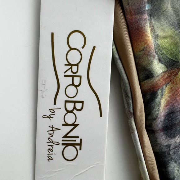 Beautiful brand new bikini - Picture 5 of 5